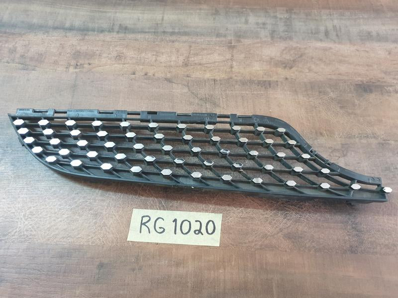 Original Used Mercedes-Benz CLA W117 Left Lower Radiator Grille Diamond Mesh