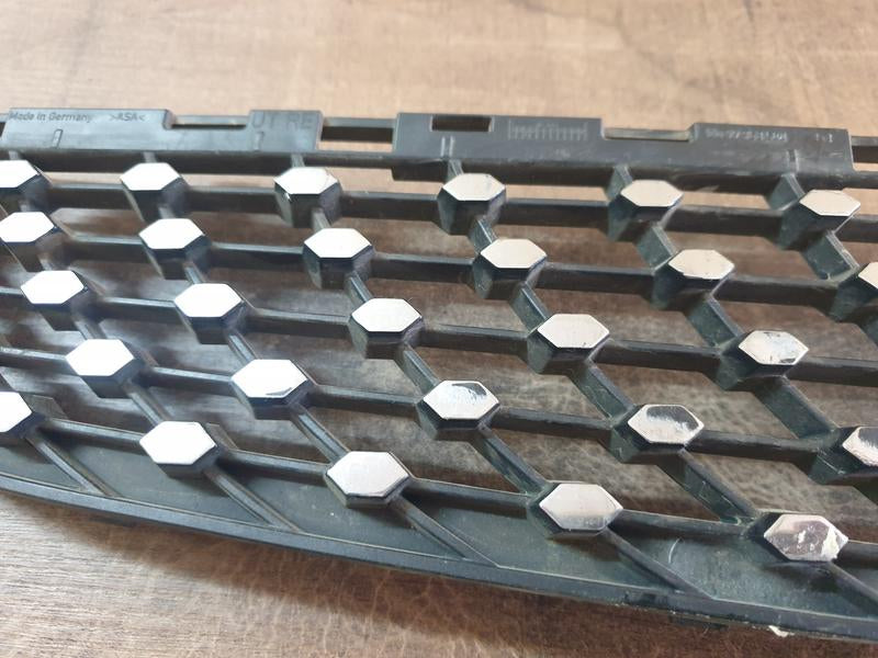 Original Used Mercedes-Benz CLA W117 Left Lower Radiator Grille Diamond Mesh