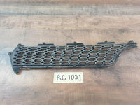 Original Used Mercedes-Benz CLA W117 Left Upper Radiator Grille Diamond Mesh