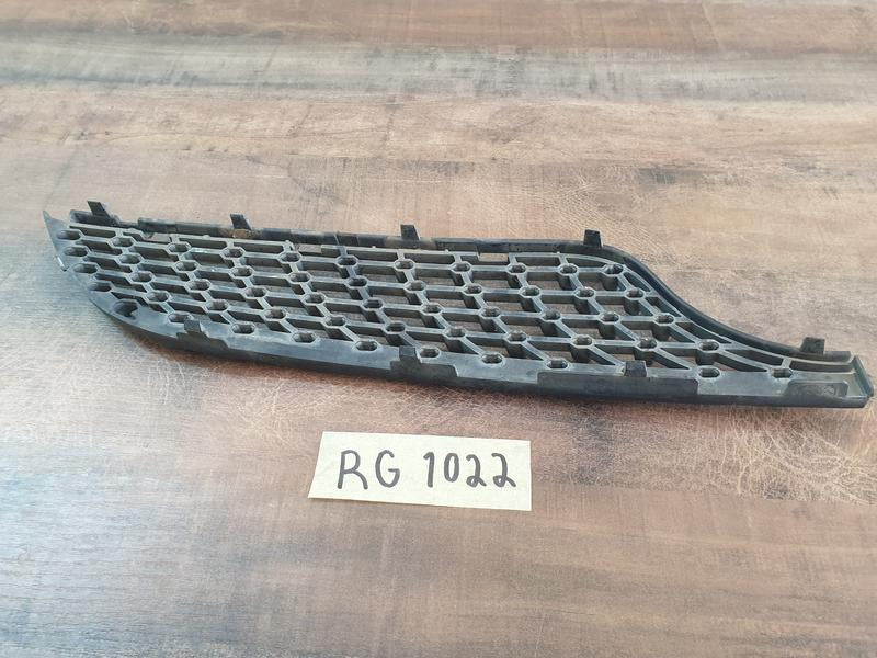 Original Used Mercedes-Benz CLA W117 Left Lower Radiator Grille Diamond Mesh
