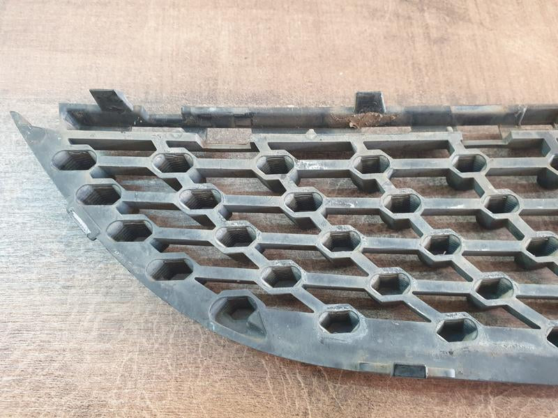 Original Used Mercedes-Benz CLA W117 Left Lower Radiator Grille Diamond Mesh