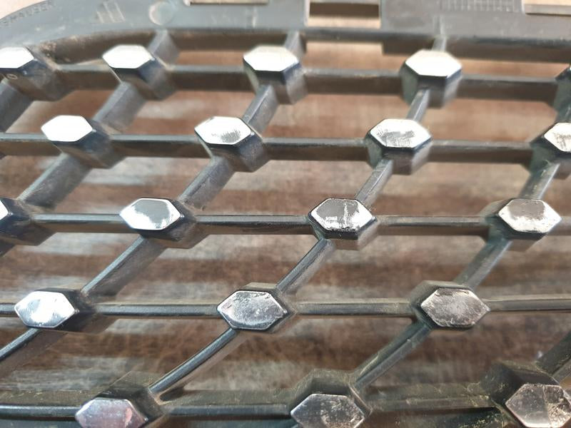Original Used Mercedes-Benz CLA W117 Left Lower Radiator Grille Diamond Mesh