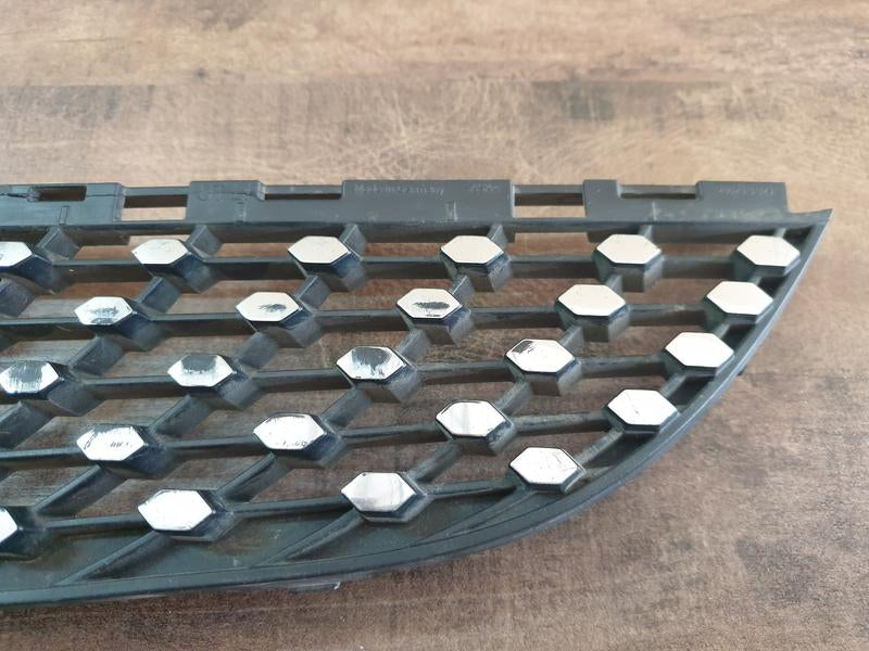 Original Used Mercedes-Benz CLA W117 Left Lower Radiator Grille Diamond Mesh