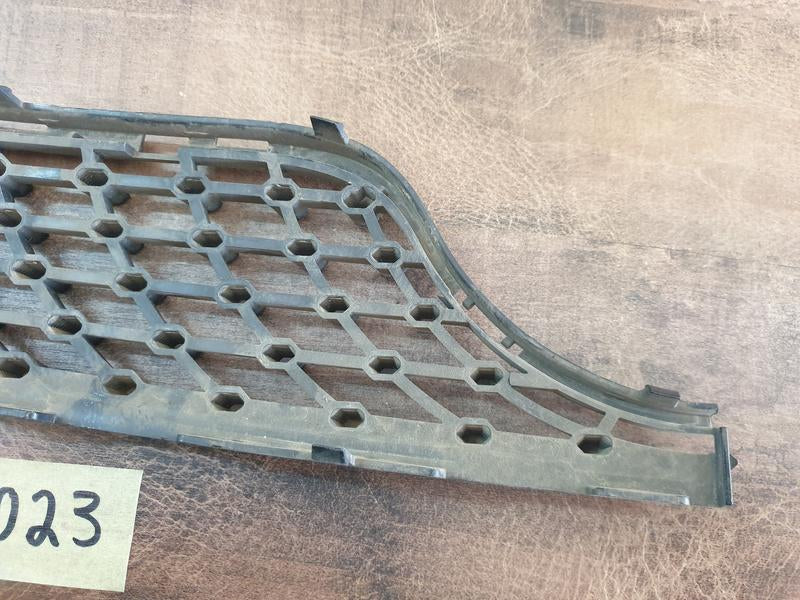 Original Used Mercedes-Benz CLA W117 Left Lower Radiator Grille Diamond Mesh