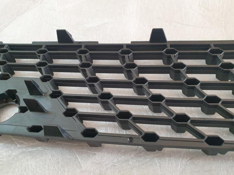 Original New Mercedes-Benz A-Class W177 Left Lower Radiator Grille Diamond Mesh