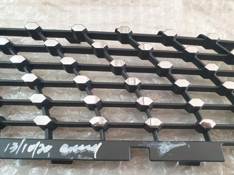 Original New Mercedes-Benz A-Class W177 Left Upper Radiator Grille Diamond Mesh