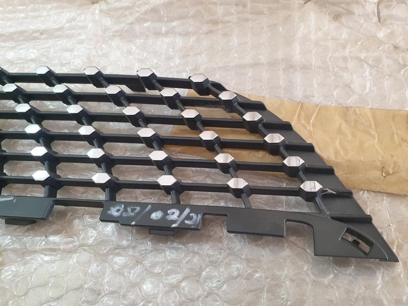 Original New Mercedes-Benz A-Class W177 Left Upper Radiator Grille Diamond Mesh