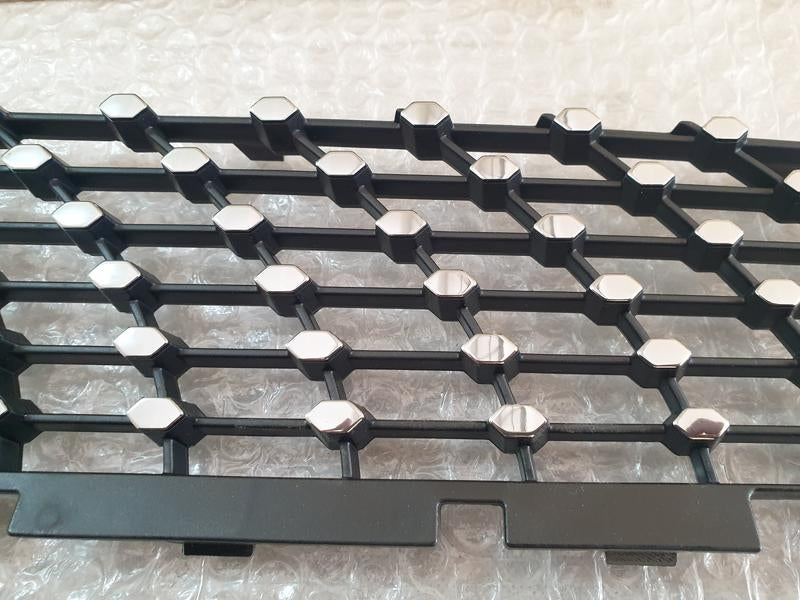 Original New Mercedes-Benz A-Class W177 Left Upper Radiator Grille Diamond Mesh