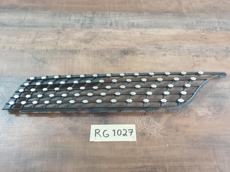 Original Used Mercedes-Benz GLC W253 Right Upper Radiator Grille Diamond Mesh