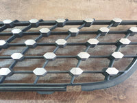 Original Used Mercedes-Benz GLC W253 Right Upper Radiator Grille Diamond Mesh
