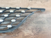 Original Used Mercedes-Benz GLC W253 Right Upper Radiator Grille Diamond Mesh