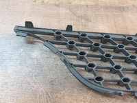 Original Used Mercedes-Benz GLC W253 Right Upper Radiator Grille Diamond Mesh