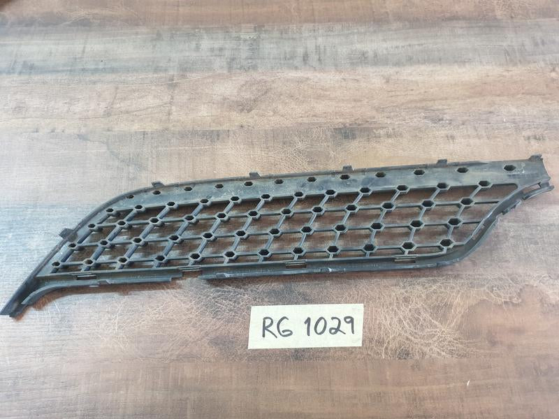 Original Used Mercedes-Benz GLA H247 Left Upper Radiator Grille Diamond Mesh