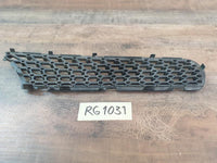 Original Used Mercedes-Benz C-Class W205 Right Upper Radiator Grille Diamond Mesh