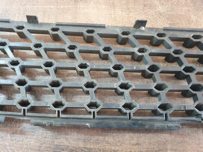 Original Used Mercedes-Benz C-Class W205 Right Upper Radiator Grille Diamond Mesh