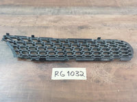 Original Used Mercedes-Benz C-Class W205 Right Upper Radiator Grille Diamond Mesh