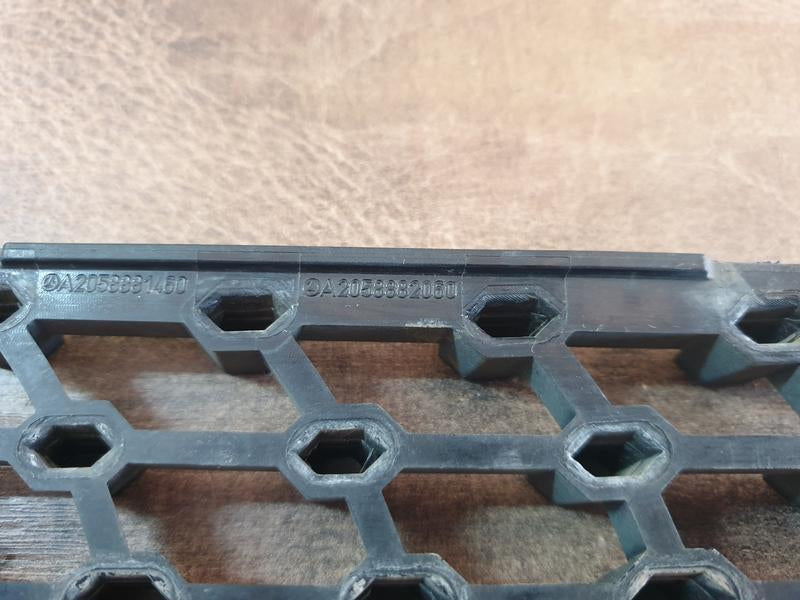 Original Used Mercedes-Benz C-Class W205 Right Upper Radiator Grille Diamond Mesh