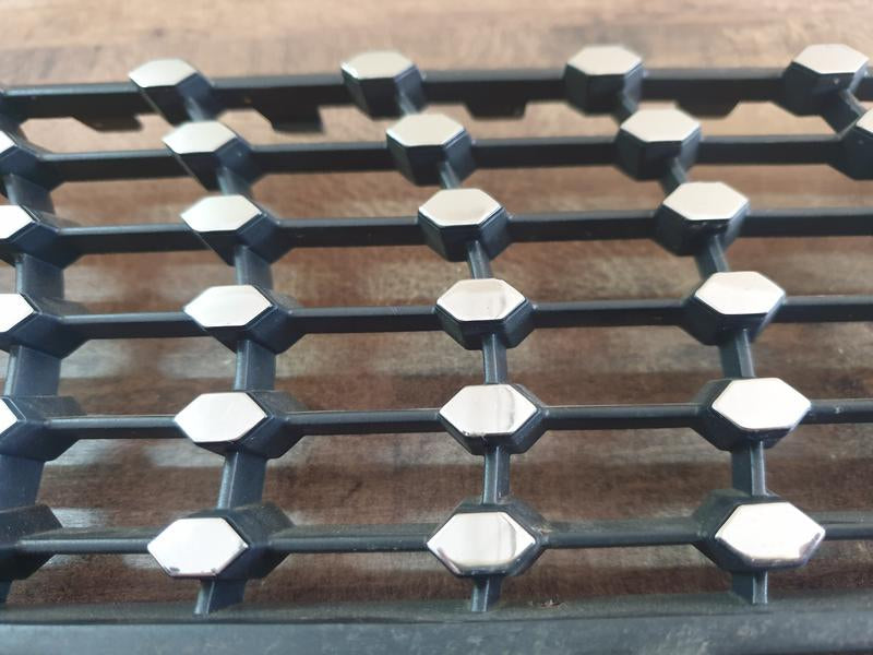 Original Used Mercedes-Benz V-Class W447 Left Upper Radiator Grille Diamond Mesh