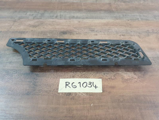 Original Used Mercedes-Benz G-Class W463 Right Upper Radiator Grille Diamond Mesh