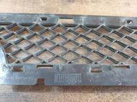 Original Used Mercedes-Benz G-Class W463 Right Upper Radiator Grille Diamond Mesh