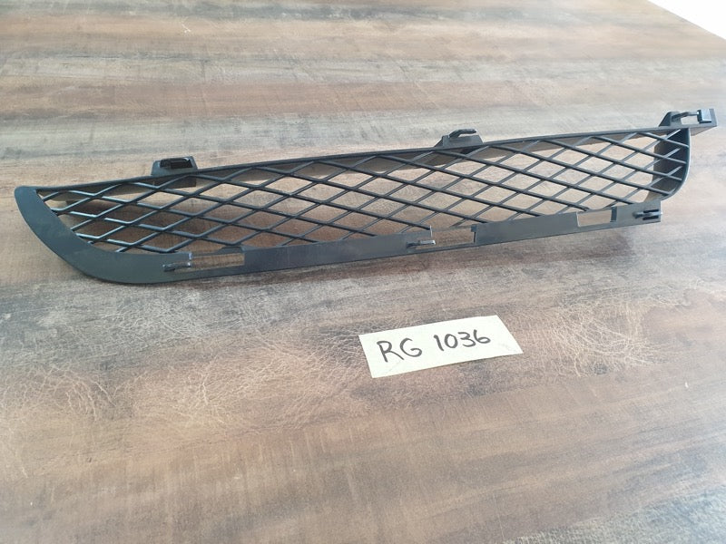 BMW Aftermarket X5 E53 Front Bumper Lower Left Air Intake Grille