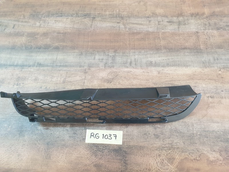 BMW Aftermarket X5 E53 Front Bumper Lower Right Air Intake Grille