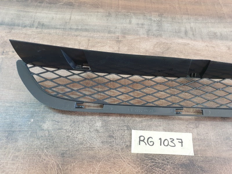BMW Aftermarket X5 E53 Front Bumper Lower Right Air Intake Grille