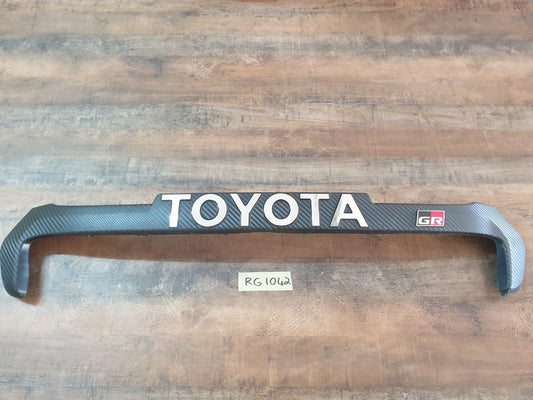 Original Used Toyota Hilux 2023 Radiator Grille Centre Trim