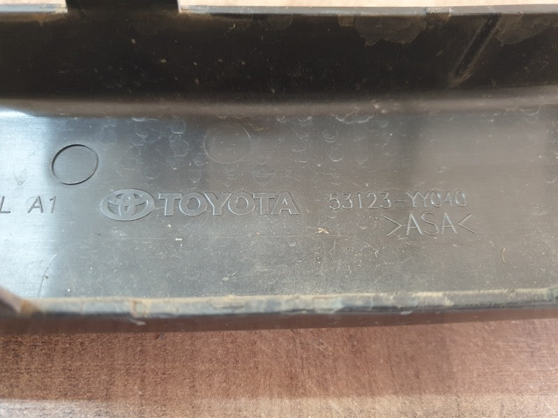 Original Used Toyota Hilux 2023 Radiator Grille Centre Trim