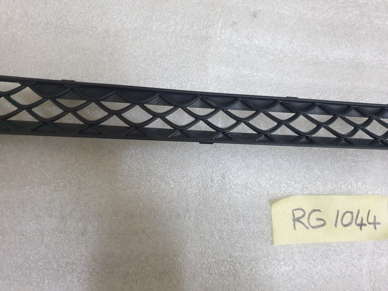 Original New Mercedes-Benz C-Class W206 AMG Front Bumper Radiator Grille Mesh