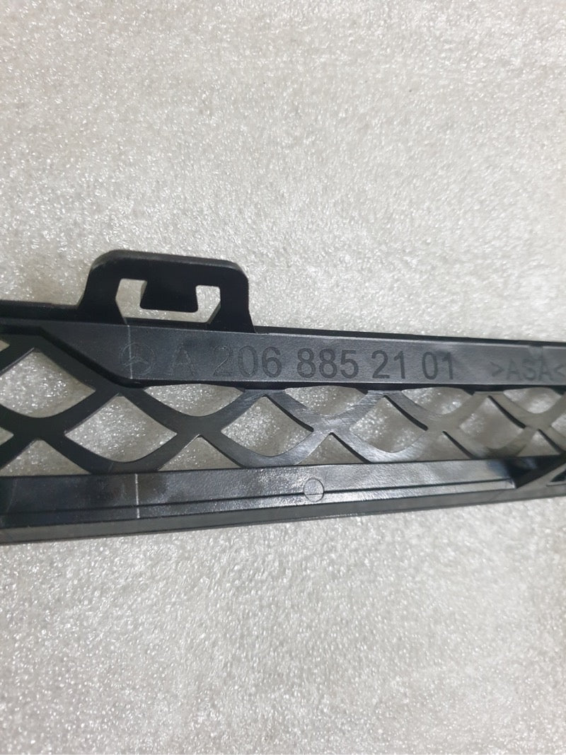 Original New Mercedes-Benz C-Class W206 AMG Front Bumper Radiator Grille Mesh