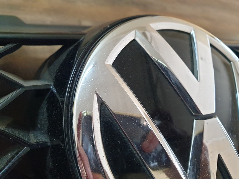 Original Used Volkswagen Polo GTI Radiator Grille