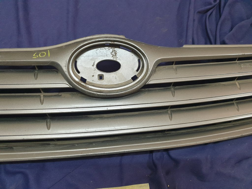 Toyota Aftermarket Corolla Radiator Grille - Wear and Tear