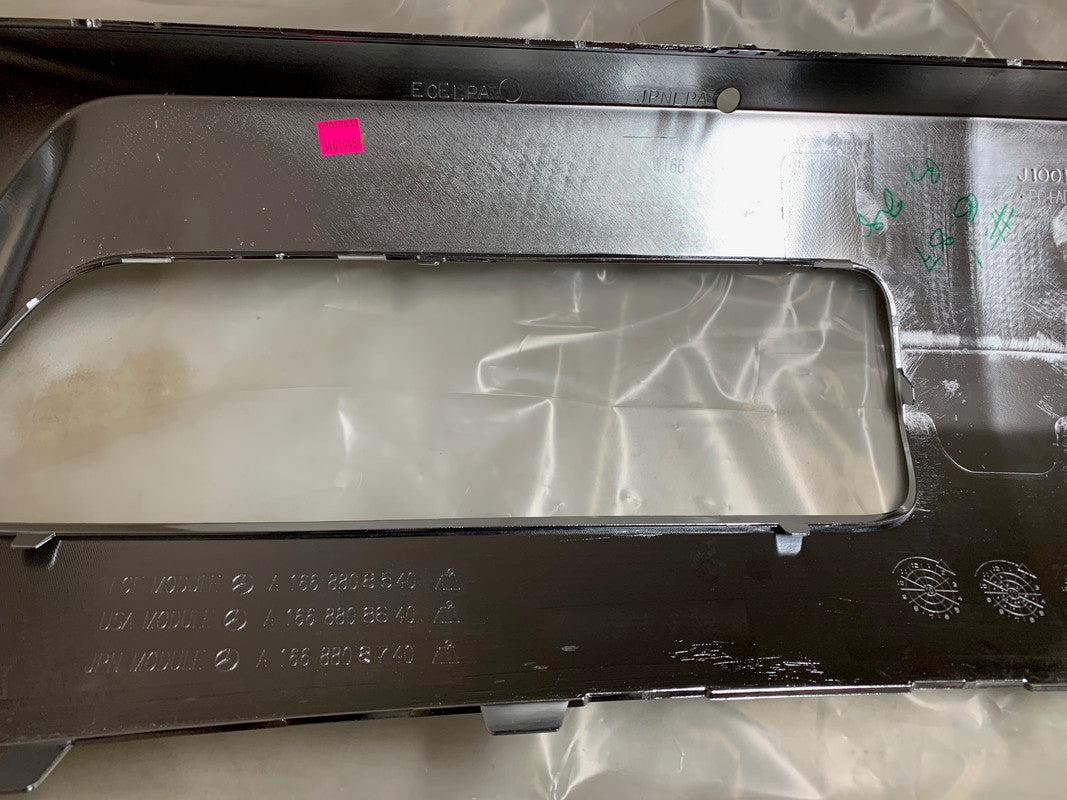 Mercedes-Benz ML Class W166 ML320-ML63, 2012, 2013, 2014, 2015 Front Bumper Lower Chrome Trim