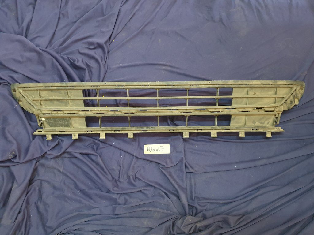 Volkswagen Polo Front Bumper Lower Grille