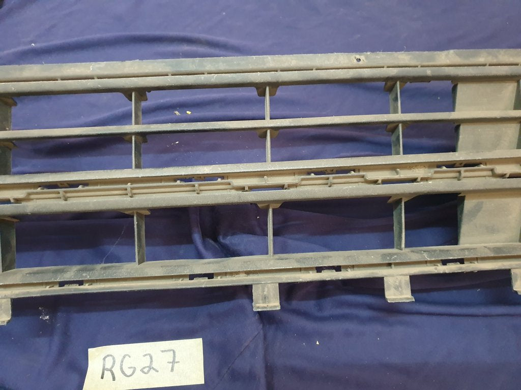 Volkswagen Polo Front Bumper Lower Grille