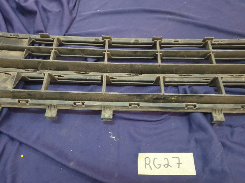 Volkswagen Polo Front Bumper Lower Grille