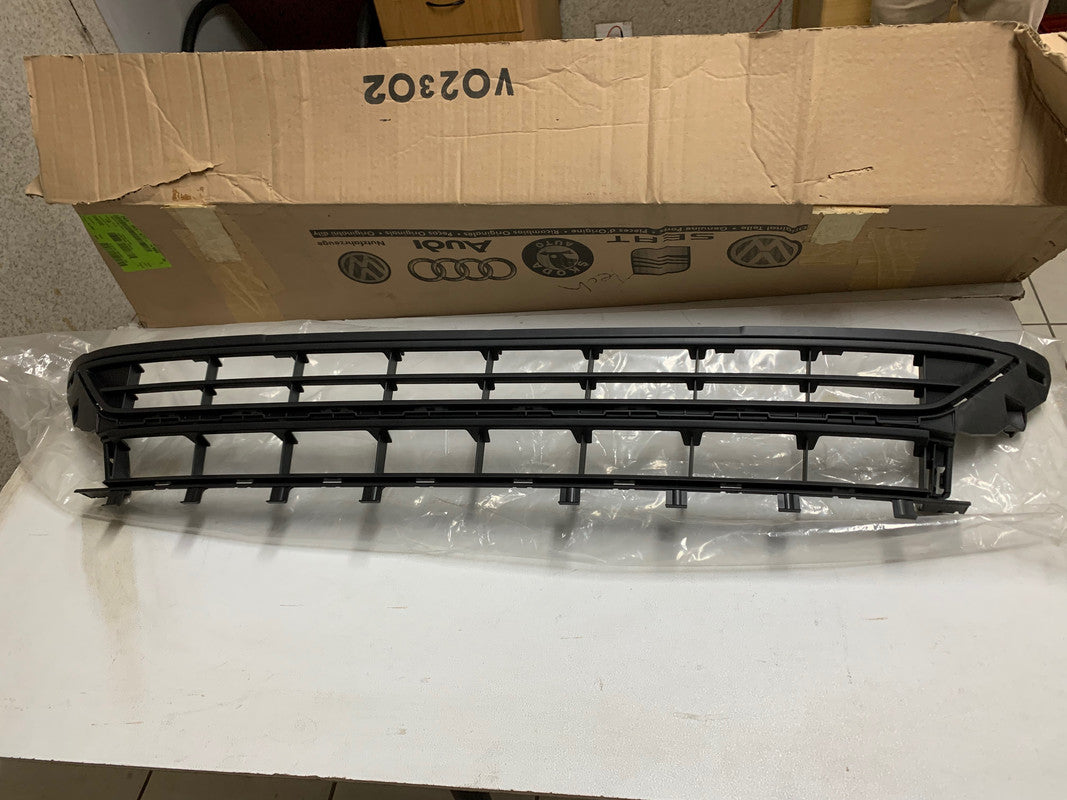 Volkswagen Polo 2018, 2019, 2020, 2021 Front Bumper Lower Grille