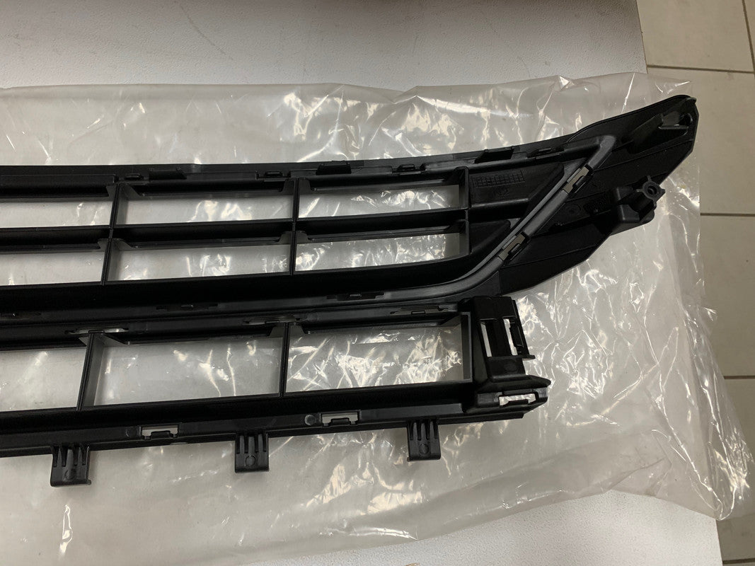 Volkswagen Polo 2018, 2019, 2020, 2021 Front Bumper Lower Grille