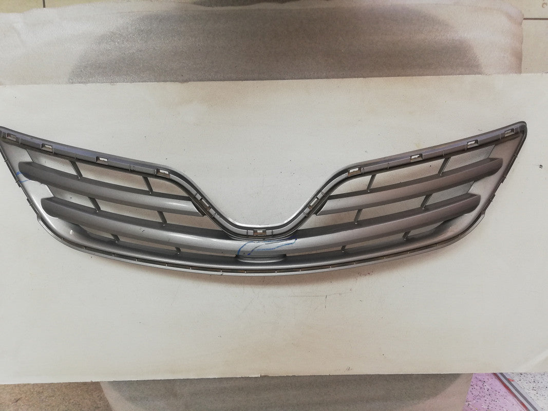 Toyota Corolla 2010, 2011, 2012, 2013 Radiator Grille
