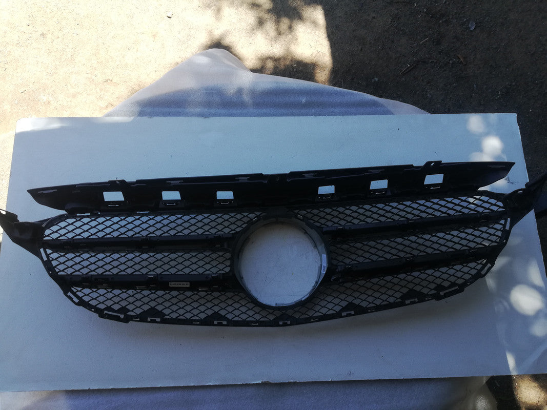 Mercedes-Benz C-Class W205, C180, C250, 2015, 2016, 2017, 2018, 2019 Radiator Grille