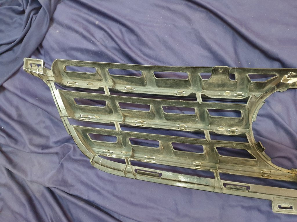Mercedes-Benz Aftermarket ML W166, GLE Radiator Grille - Wear and Tear, Pitted Chrome