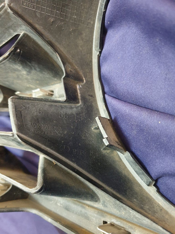 Mercedes-Benz Aftermarket ML W166, GLE Radiator Grille - Wear and Tear, Pitted Chrome