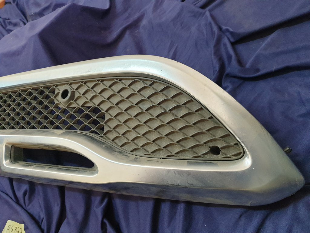 Mercedes-Benz GLA X156 Front Bumper Lower Grille