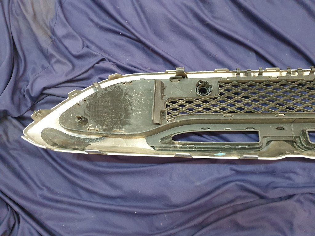 Mercedes-Benz GLA X156 Front Bumper Lower Grille