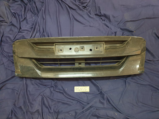 Isuzu Aftermarket D-Max Radiator Grille - Light Wear and Tear