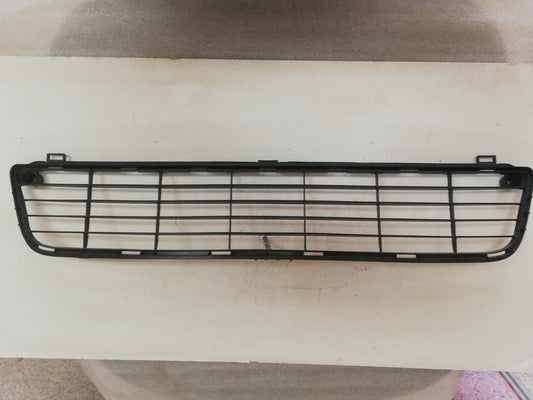 Toyota Aftermarket Hilux 2015 Front Lower Bumper Grille