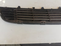 Mercedes-Benz V-Class 2015, 2016, 2017 Front Centre Cowl Grille