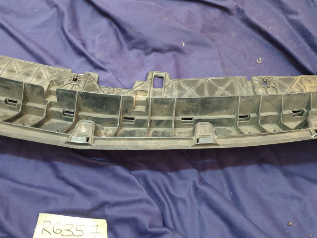 Mercedes-Benz GLA X156 Front Bumper Upper Radiator Bracket