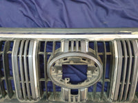 Toyota Land Cruiser Prado Radiator Grille - Wear and Tear